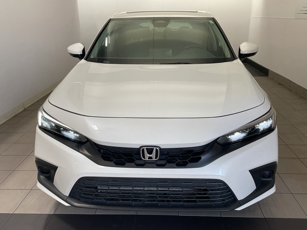 Used 2024 Honda Civic EX-L Hatchback