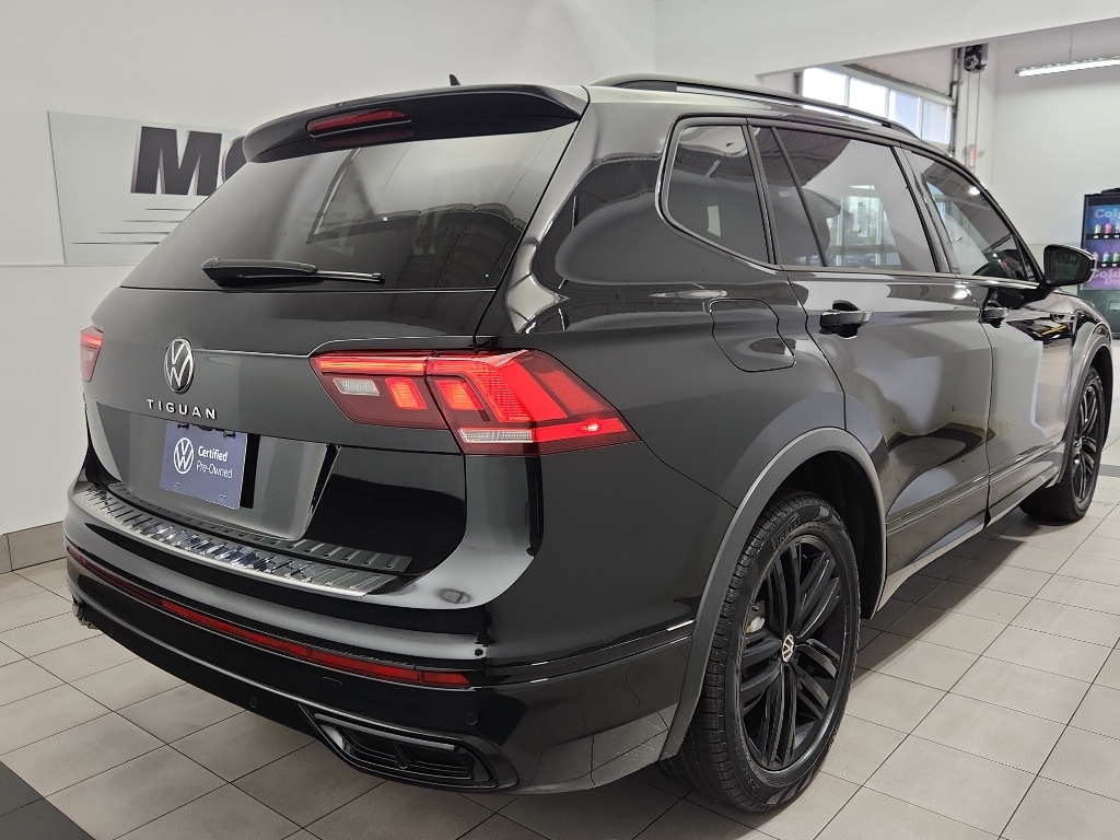 Certified 2022 Volkswagen Tiguan 2.0T SE R-Line Black SUV