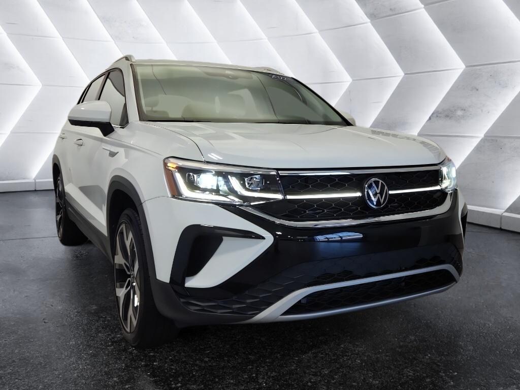 Certified 2022 Volkswagen Taos 1.5T SEL 4MOTION SUV