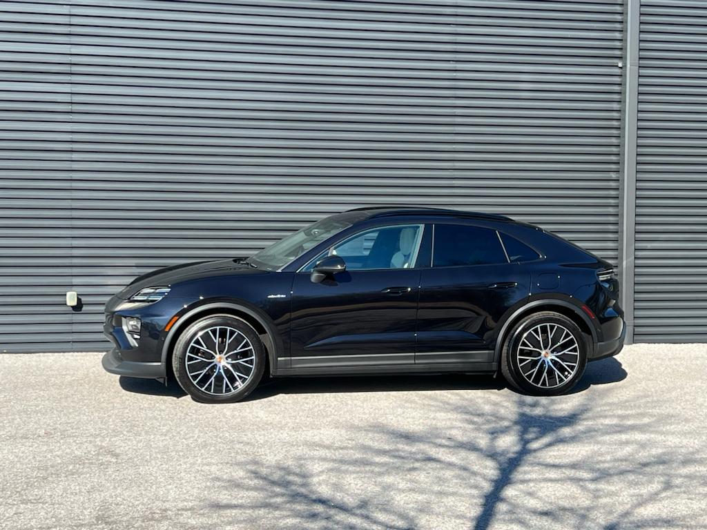 Certified 2024 Porsche Macan Base with VIN WP1AA2XA9RL002896 for sale in Orangeburg, SC