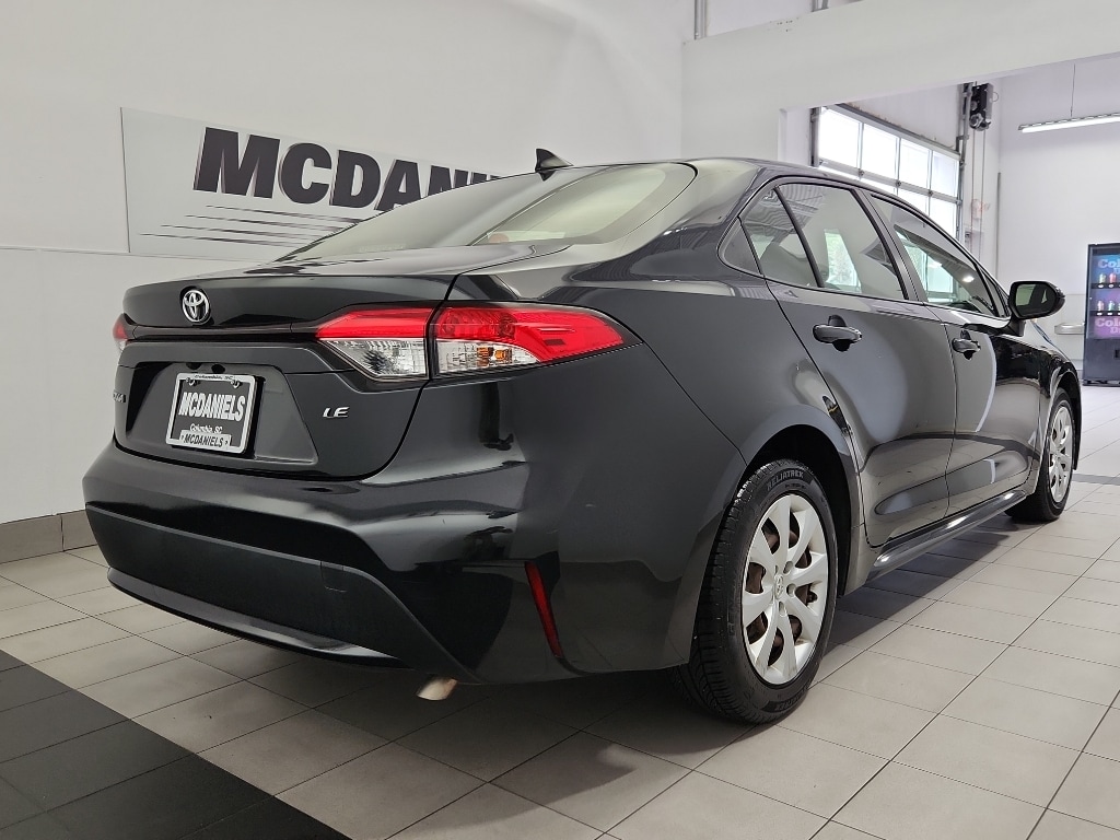 Used 2020 Toyota Corolla LE Sedan