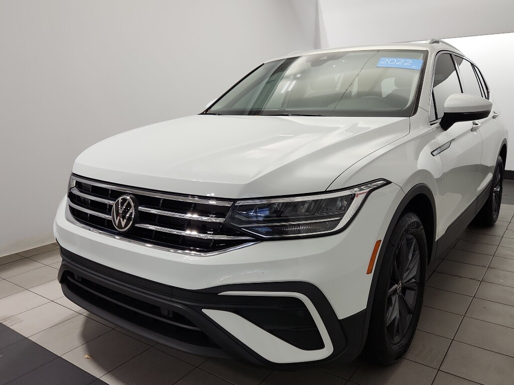 2022 Volkswagen Tiguan SE photo 2