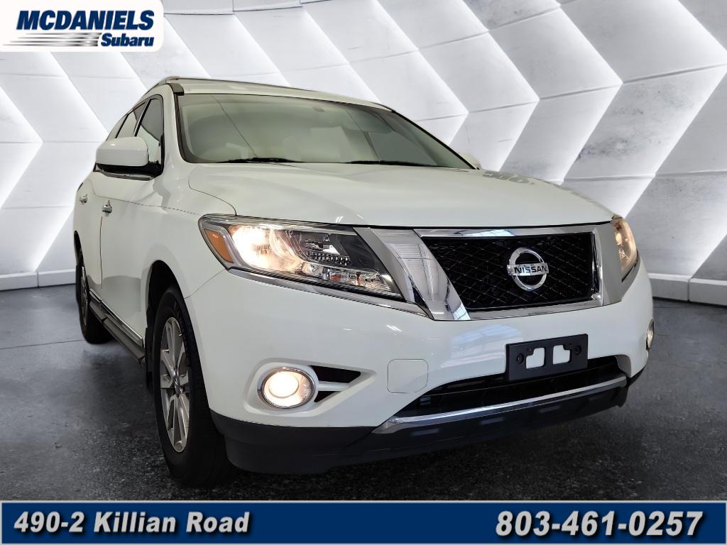 2015 Nissan Pathfinder SL 4WD's photo
