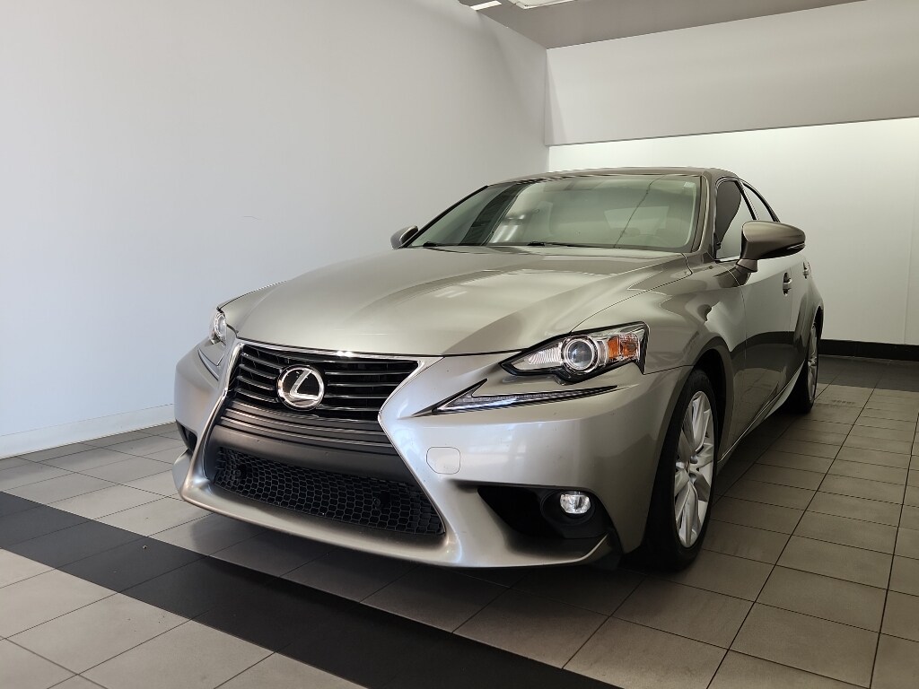 Used 2016 Lexus IS 200t Sedan