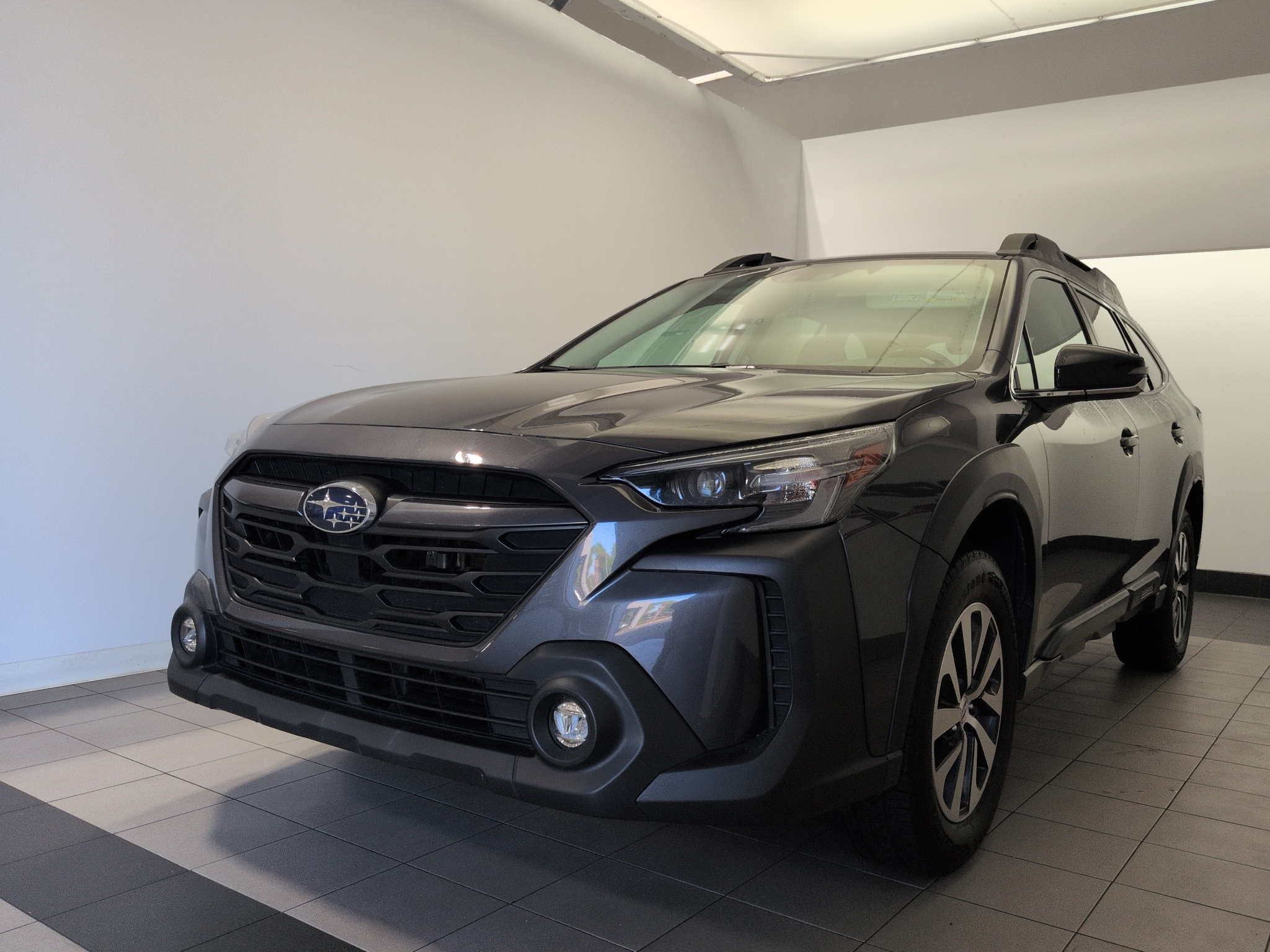 Used 2024 Subaru Outback Premium SUV