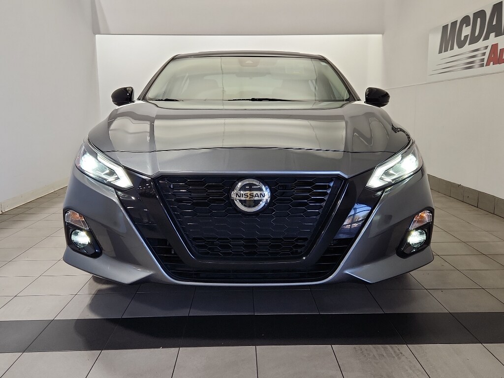 2022 Nissan Altima 2.5 SR photo 3