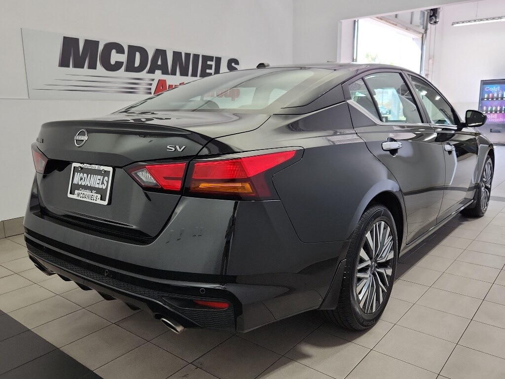 Used 2024 Nissan Altima 2.5 SV Sedan