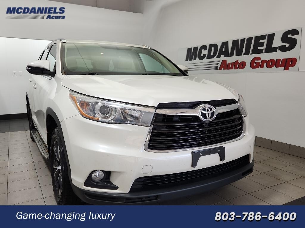 Used 2016 Toyota Highlander XLE V6 SUV