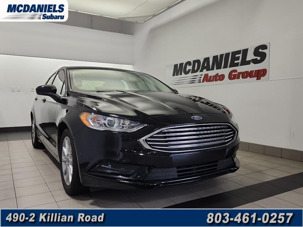 Used 2017 Ford Fusion SE Sedan