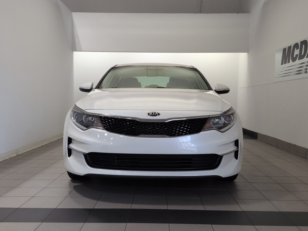 Used 2017 Kia Optima LX Sedan