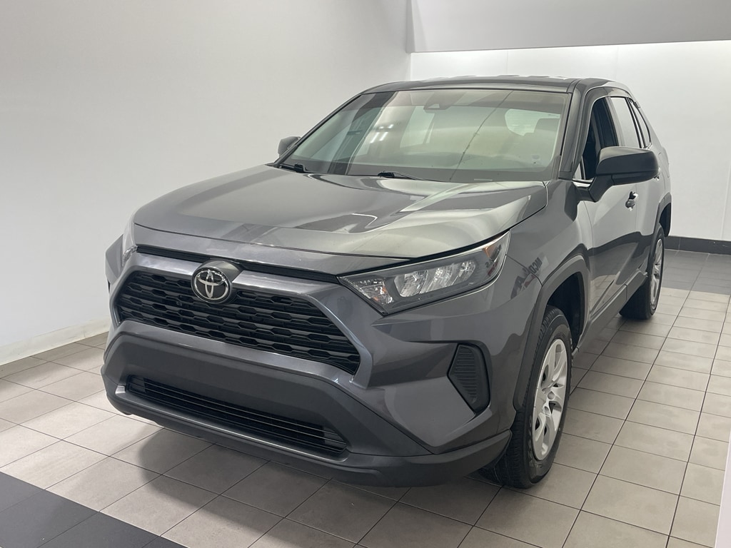 Used 2022 Toyota RAV4 LE with VIN 2T3H1RFV4NC179252 for sale in Kansas City