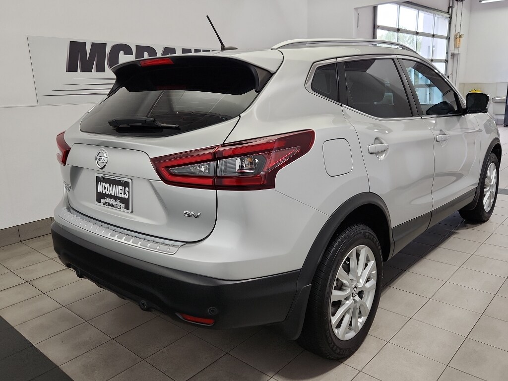 2022 Nissan Rogue Sport SV photo 4