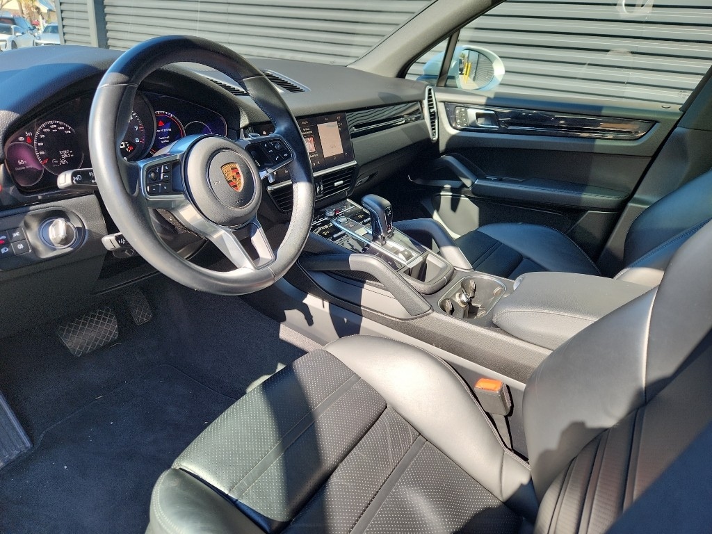 Certified 2023 Porsche Cayenne Platinum Edition SUV