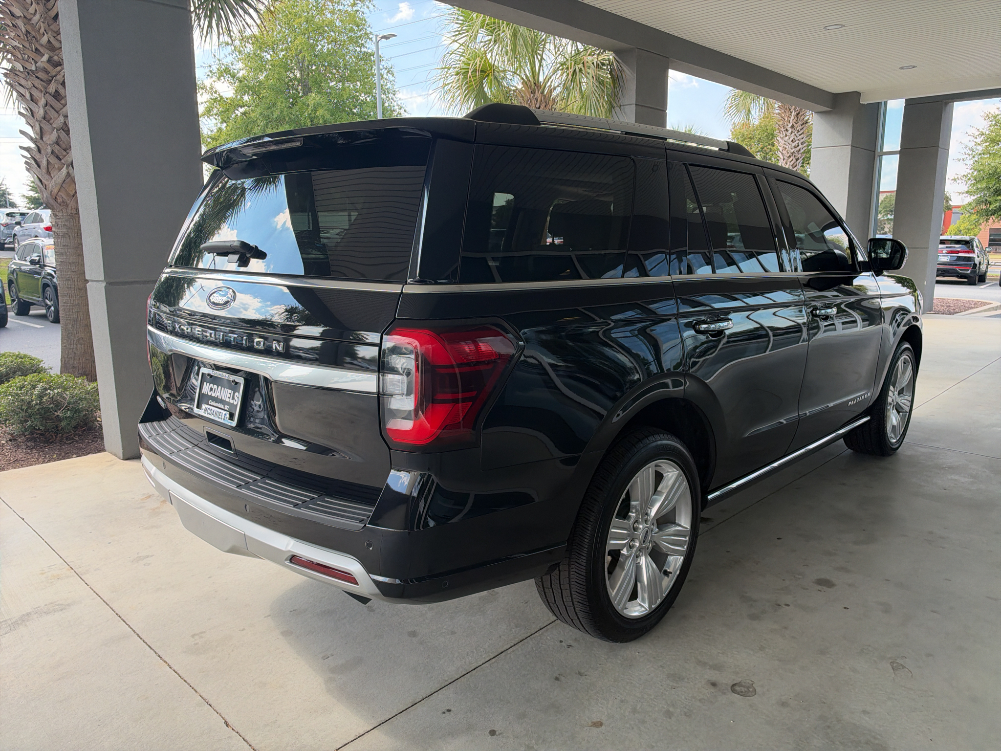 Used 2024 Ford Expedition Platinum SUV