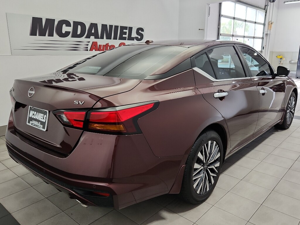 2024 Nissan Altima 2.5 SV photo 4