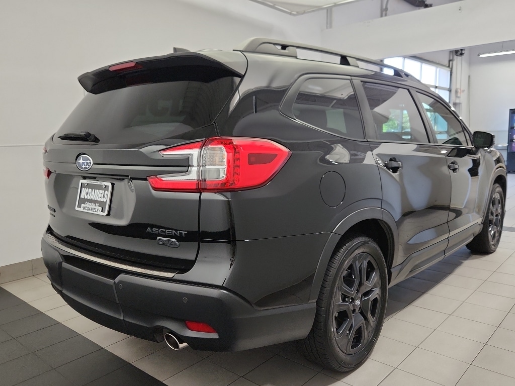 Certified 2023 Subaru Ascent Onyx Edition Limited 7-Passenger SUV