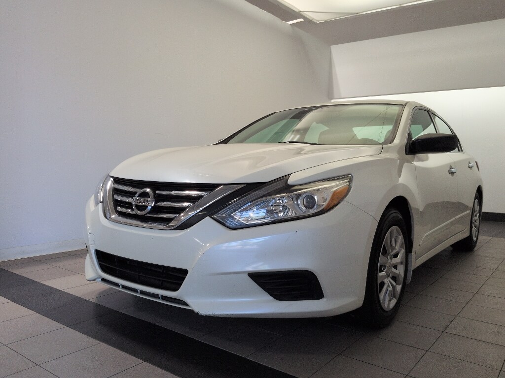 Used 2016 Nissan Altima 2.5 S Sedan