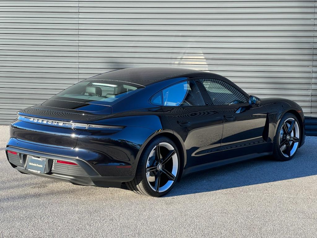 2023 Porsche Taycan 4S photo 3