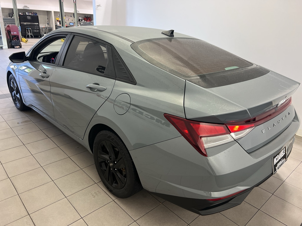 Used 2021 Hyundai Elantra SEL Sedan