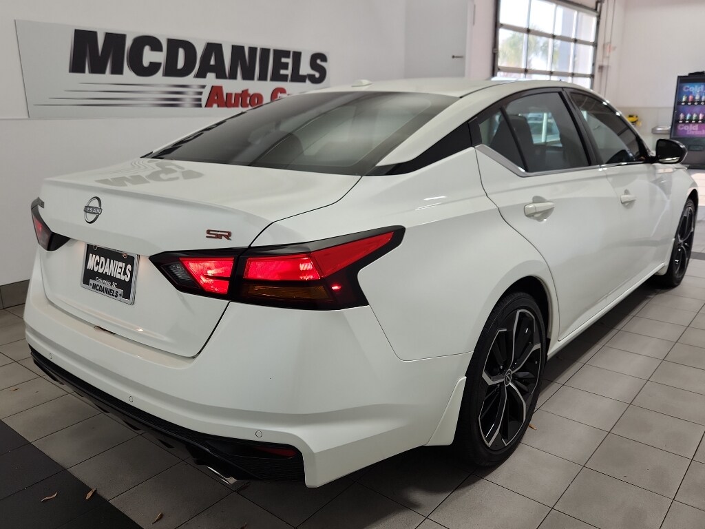 2024 Nissan Altima 2.5 SR photo 4