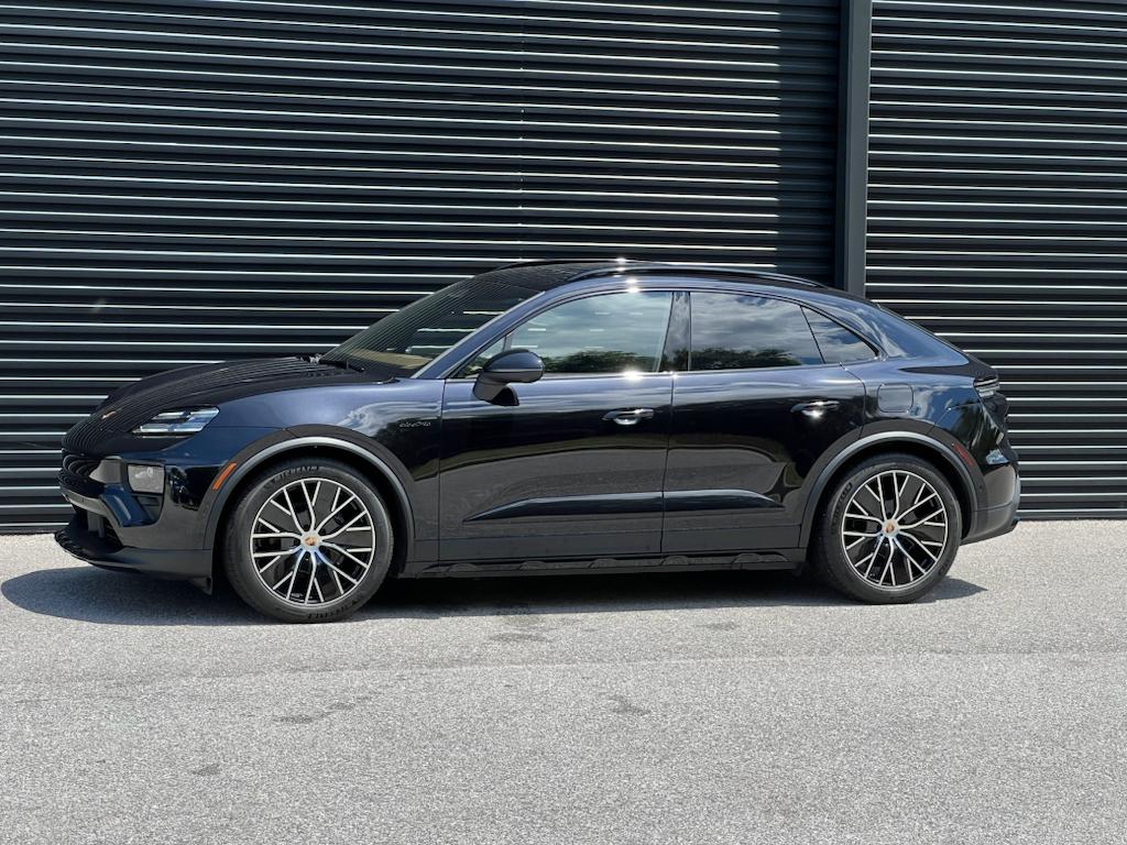 Certified 2024 Porsche Macan Base with VIN WP1AA2XAXRL001711 for sale in Columbia, SC