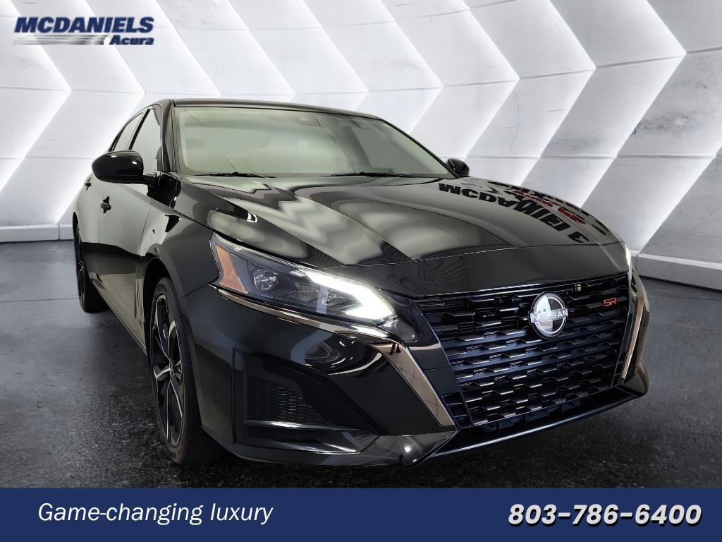 Used 2023 Nissan Altima 2.5 SR Sedan