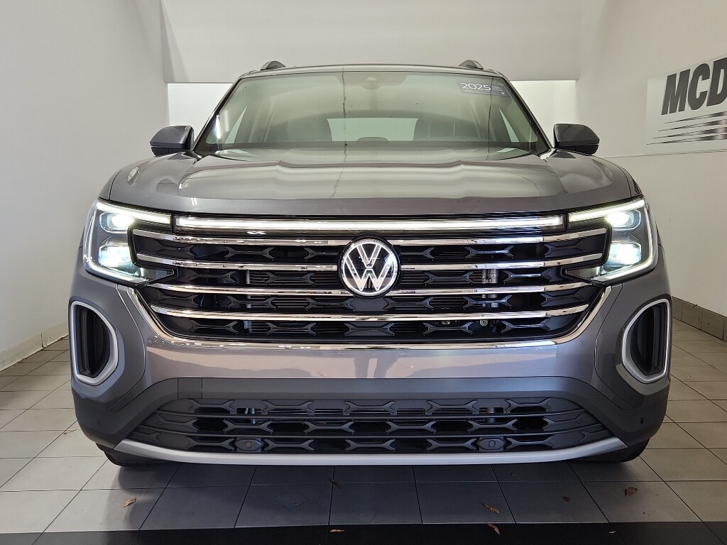 Certified 2025 Volkswagen Atlas 2.0T SE w/Technology SUV