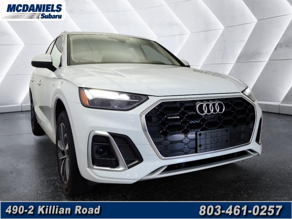 2023 Audi Q5 45 Premium Plus's photo