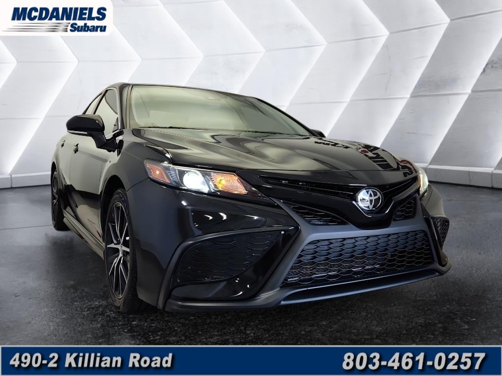Used 2023 Toyota Camry SE Sedan
