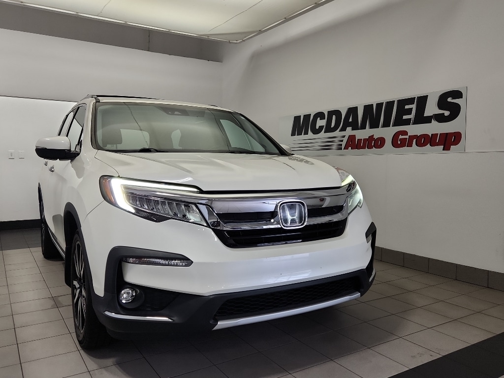 2019 Honda Pilot 4WD Elite's photo