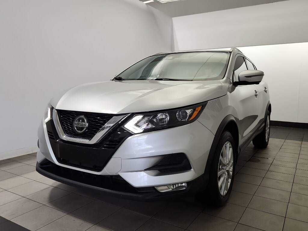 2022 Nissan Rogue Sport SV photo 2