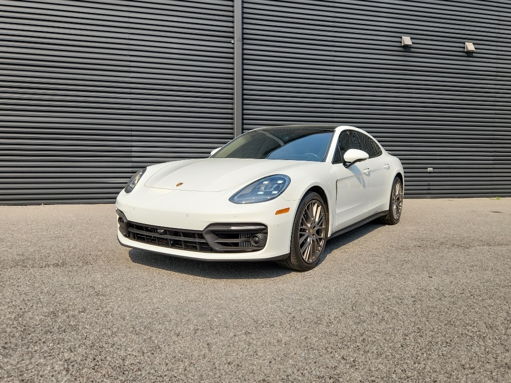 2023 Porsche Panamera Platinum Edition