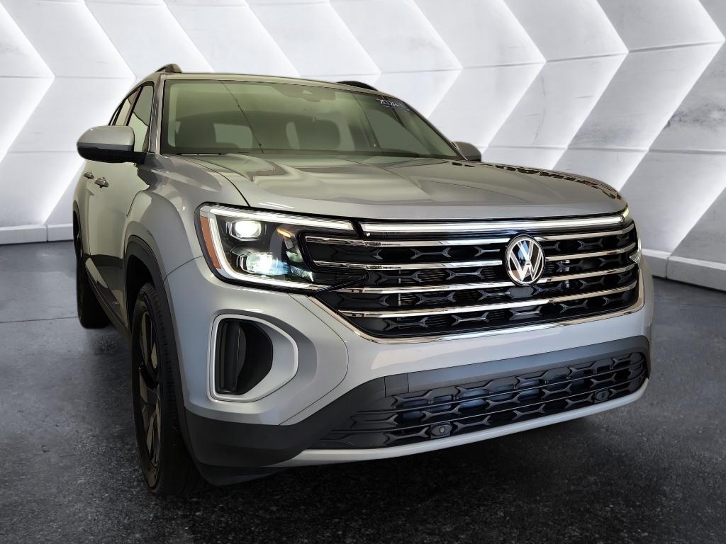 2024 Volkswagen Atlas SE w/Tech