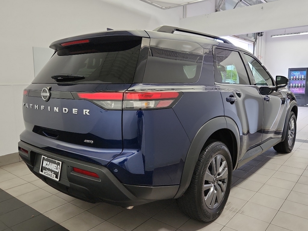 Used 2025 Nissan Pathfinder SV Sport Utility