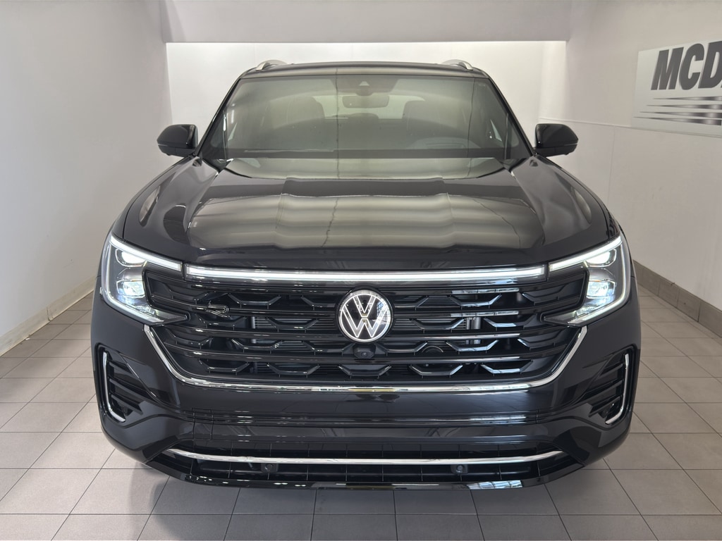 New 2026 Volkswagen Atlas Cross Sport 2.0T SEL Premium R-Line SUV