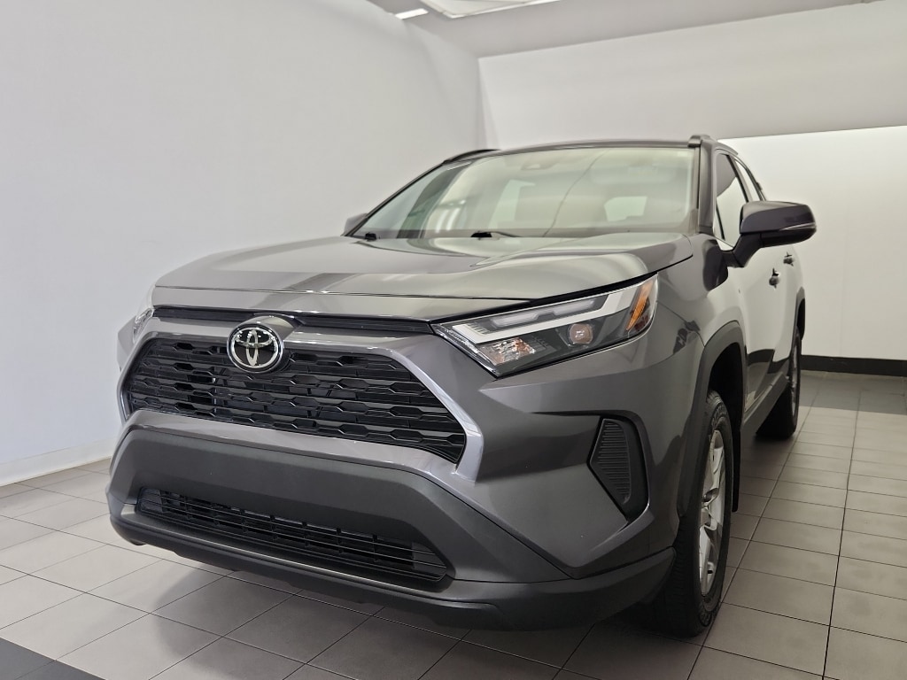 Used 2024 Toyota RAV4 XLE Sport Utility