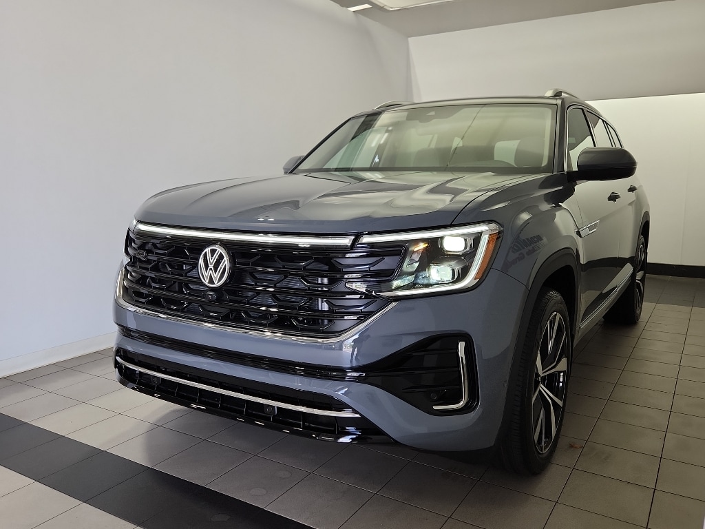 New 2026 Volkswagen Atlas 2.0T SEL Premium R-Line SUV