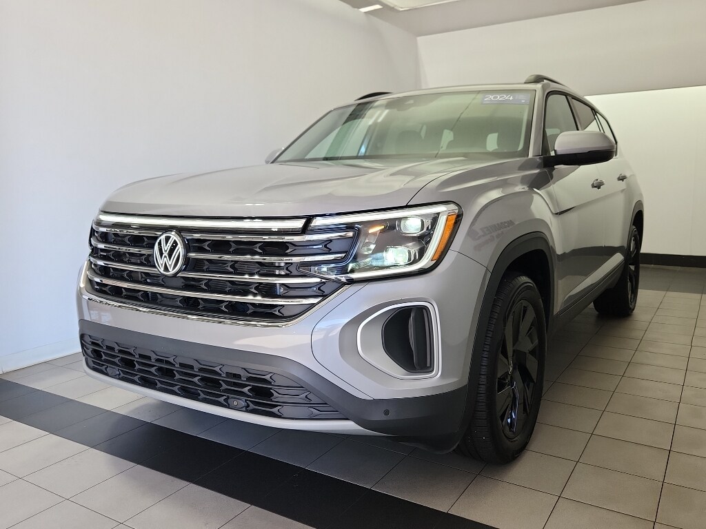 Used 2024 Volkswagen Atlas 2.0T SE w/Technology Sport Utility
