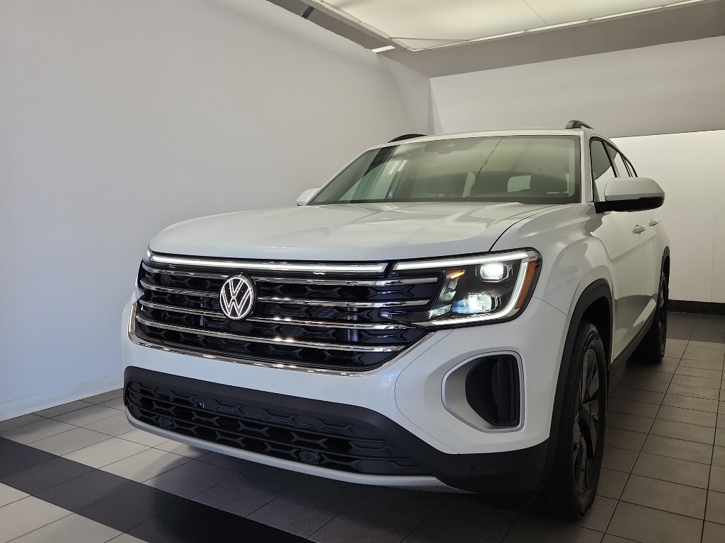 New 2026 Volkswagen Atlas 2.0T SE w/Technology SUV