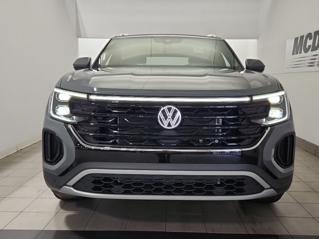 New 2026 Volkswagen Atlas Cross Sport 2.0T SEL SUV