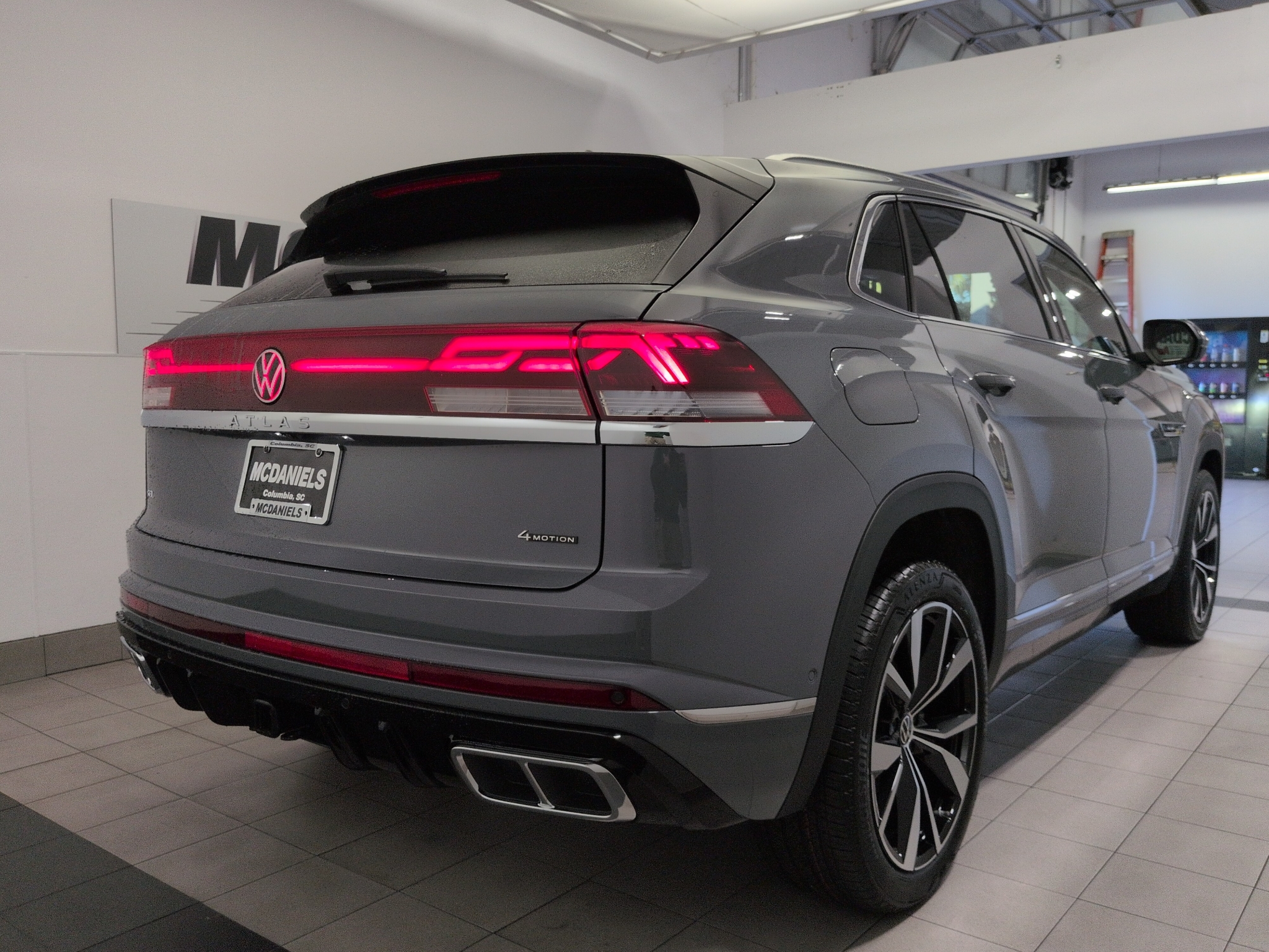 New 2026 Volkswagen Atlas Cross Sport 2.0T SEL Premium R-Line SUV