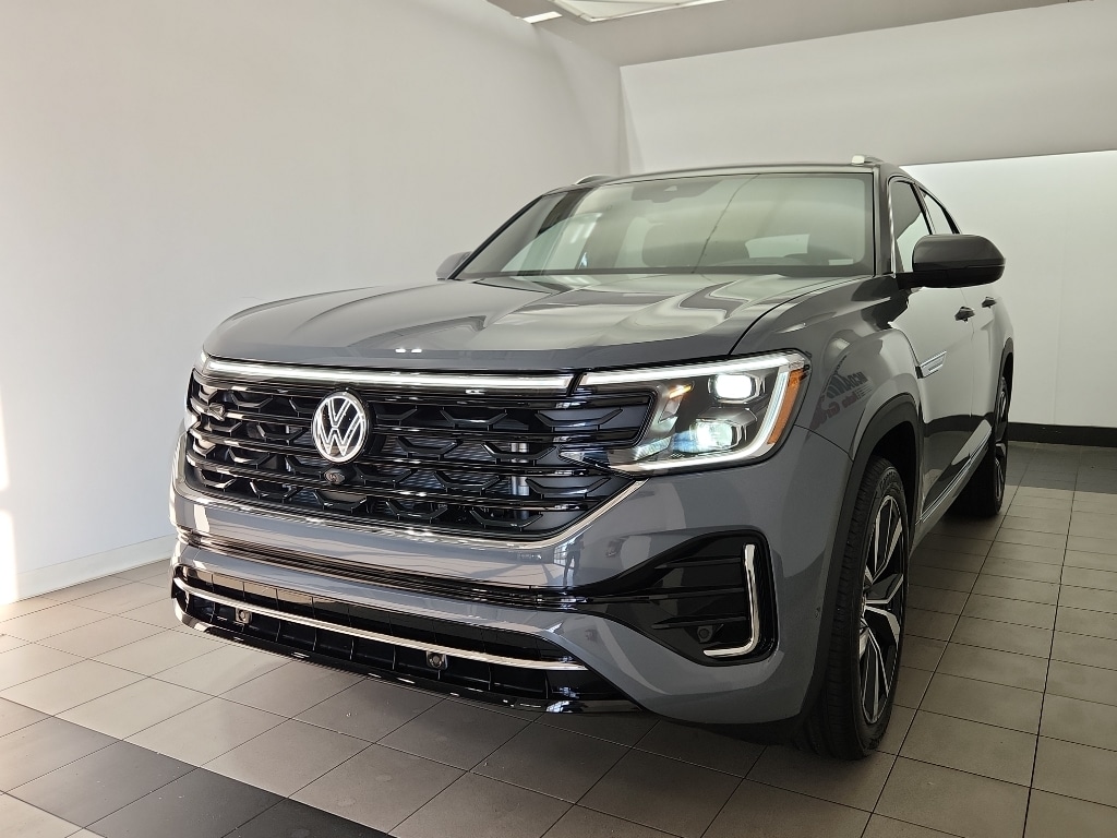 New 2026 Volkswagen Atlas Cross Sport 2.0T SEL Premium R-Line SUV