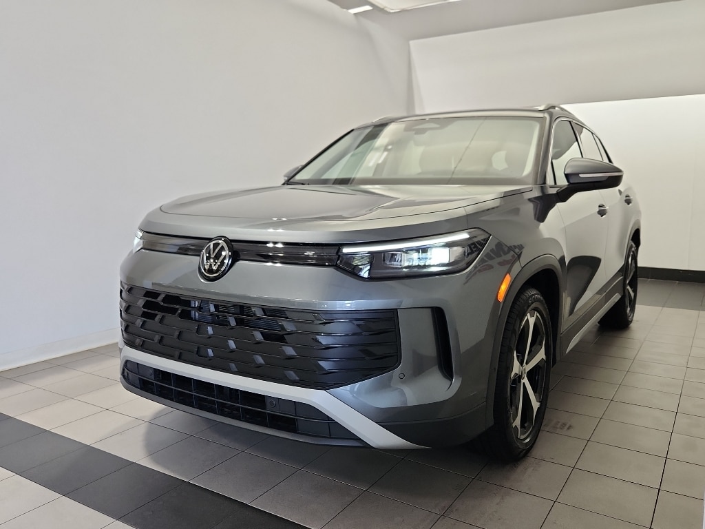 New 2026 Volkswagen Tiguan SE SUV