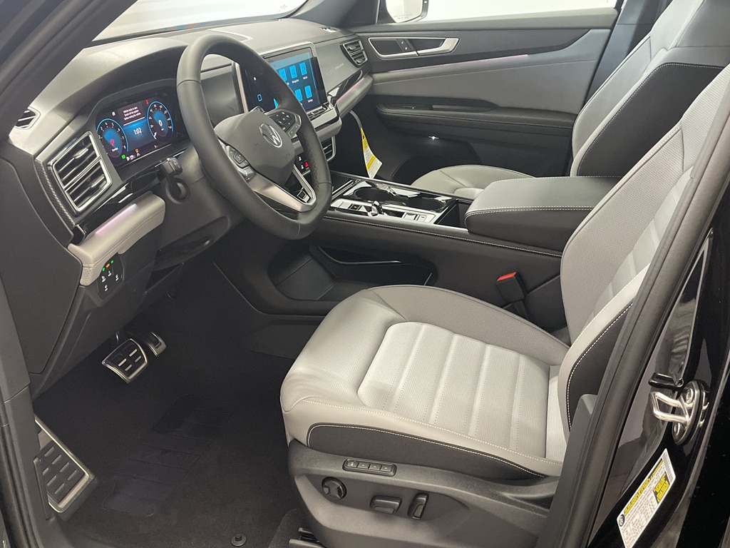 2026 Volkswagen Atlas Cross Sport SEL R-LINE - Photo 8