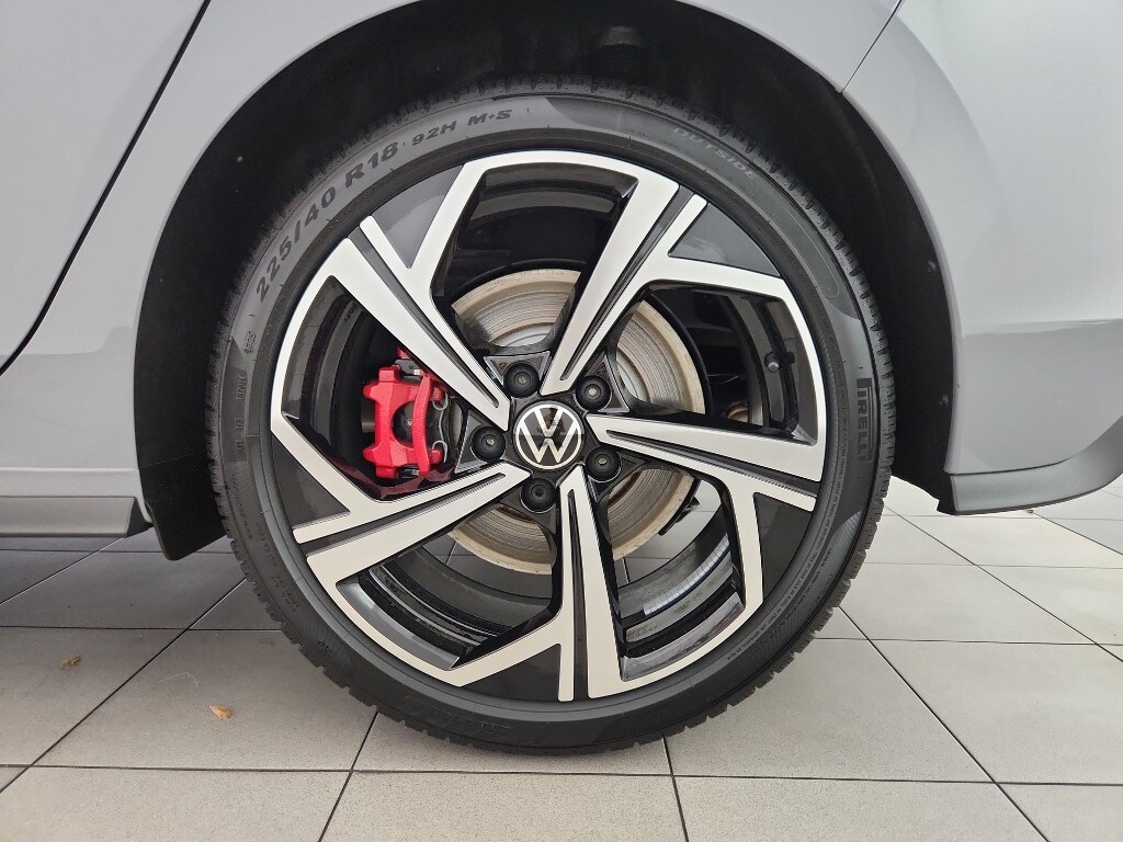 2026 Volkswagen Golf GTI SE - Photo 36
