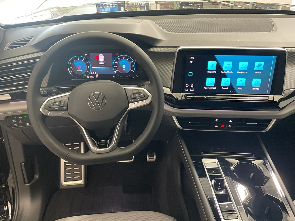 2026 Volkswagen Atlas Cross Sport SEL R-LINE - Photo 14