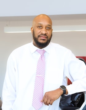 Staff member Travis Reese from ID_7d1605828161