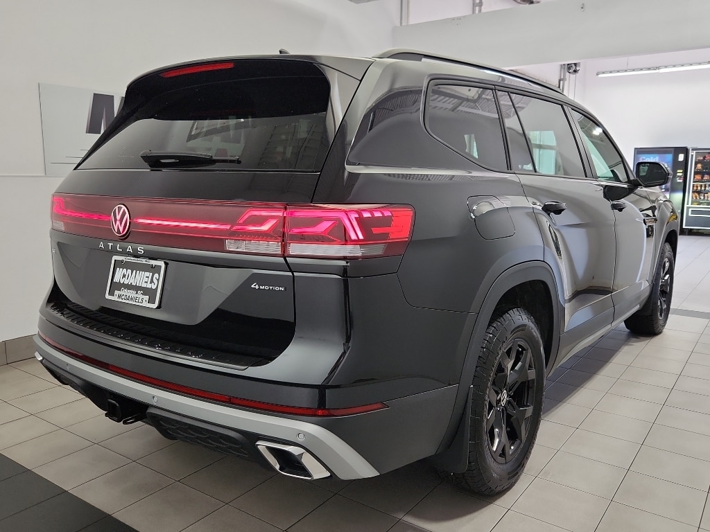 New 2026 Volkswagen Atlas 2.0T Peak Edition SUV