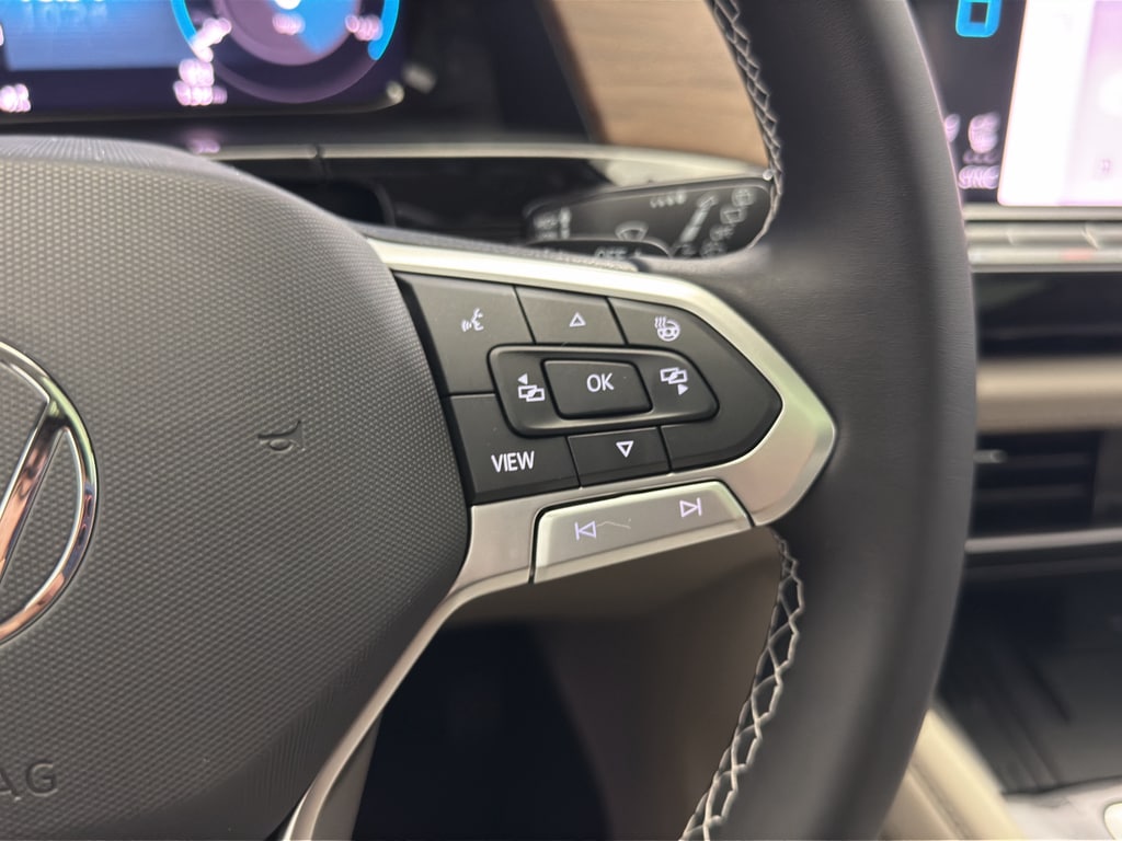 2026 Volkswagen Atlas SE w/Tech - Photo 14