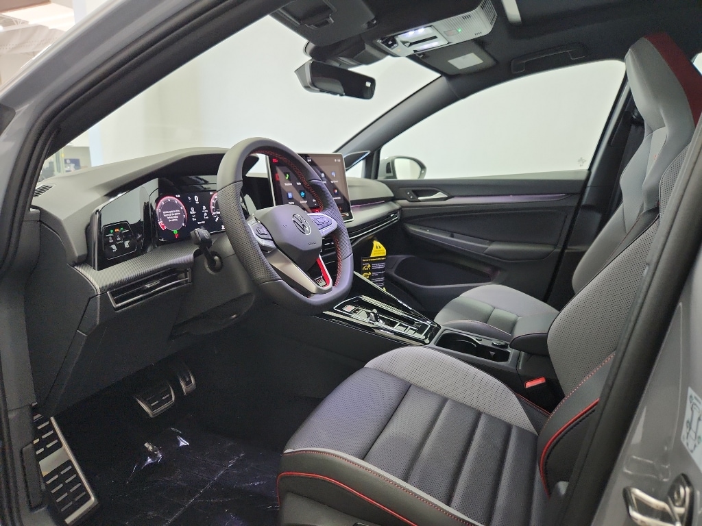 2026 Volkswagen Golf GTI SE - Photo 6